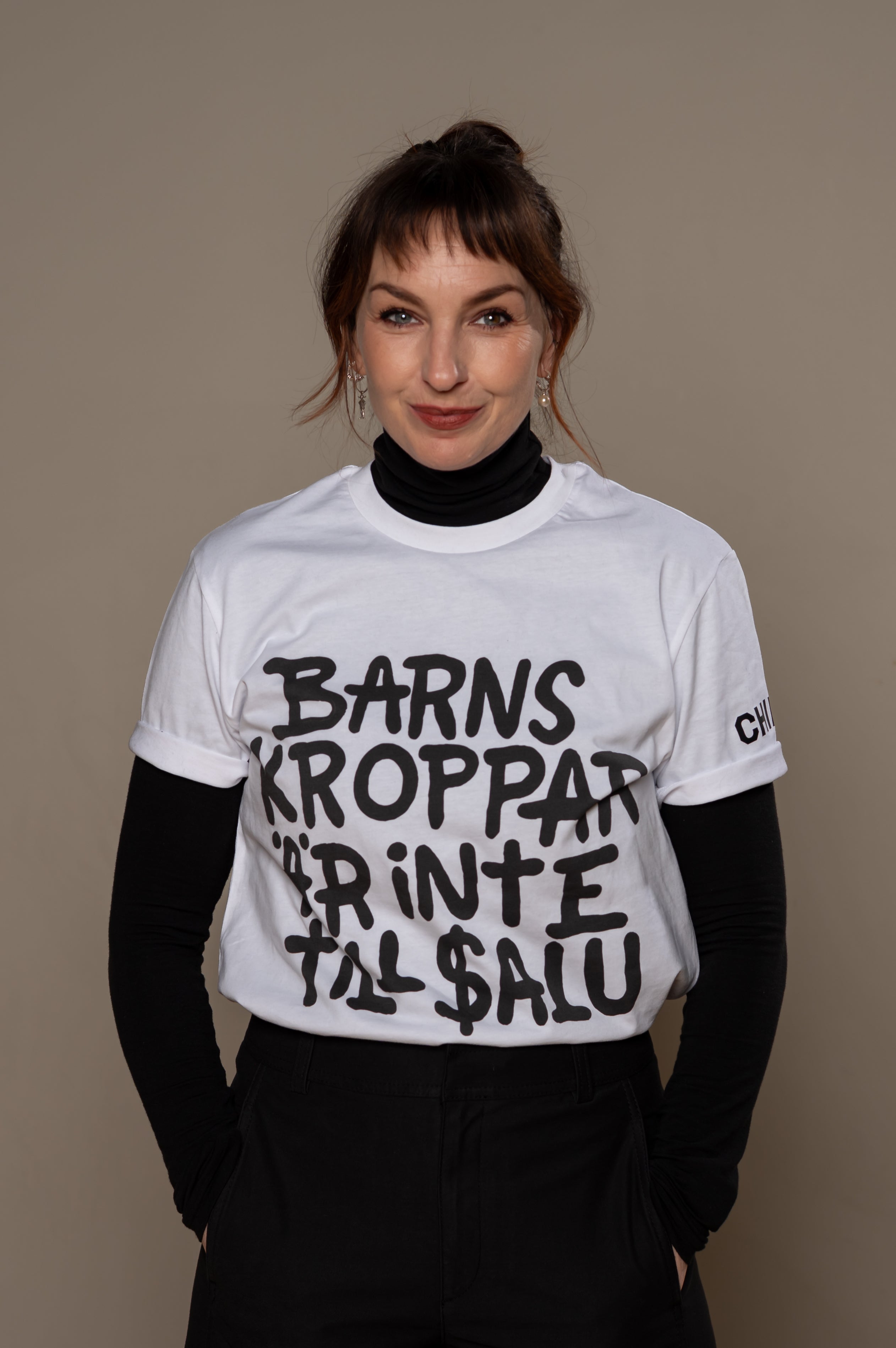 Barns kroppar är inte till salu T-shirt